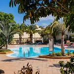 Villa Y El Sultan Corralejo