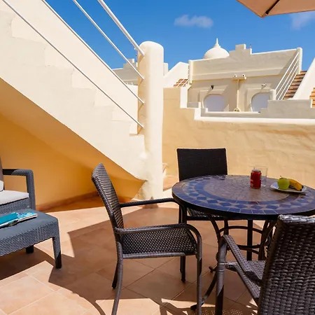 Y El Sultan Willa Corralejo